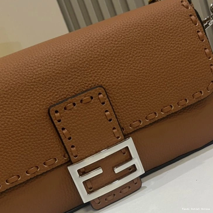 Cheap Leather Cuoio Bag Baguette Romano In Selleria Brown Medium Fendi 0802